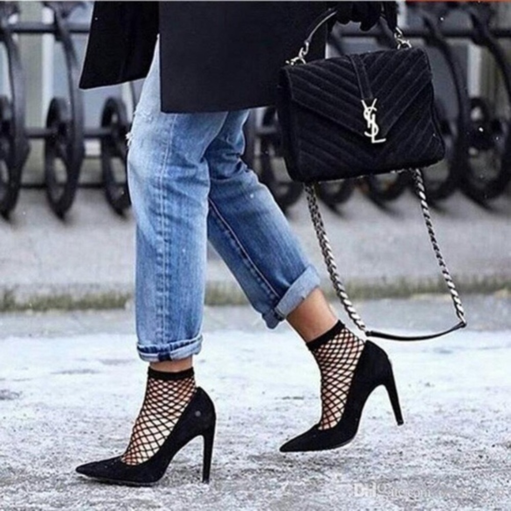 Ankle fishnet socks.